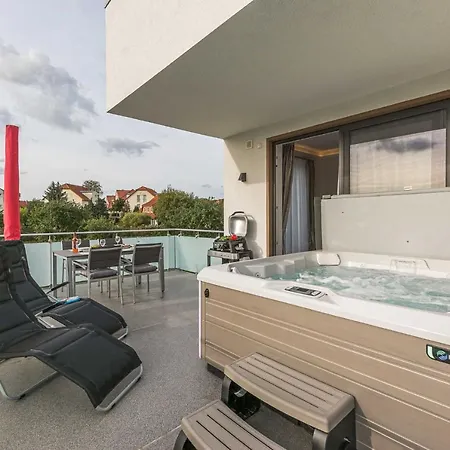 Luxus_spa_og_fewo Dreamtime _we 3_ Apartment Goehren-Lebbin